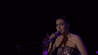 2014 Nazim Hikmet Konser 01 Sevval Sam 016 Dogu